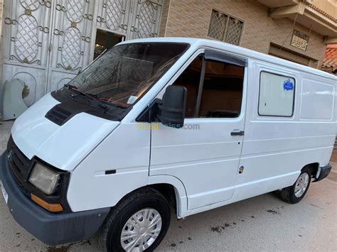 ouedkniss renault trafic r25|Renault Trafic 2000 .